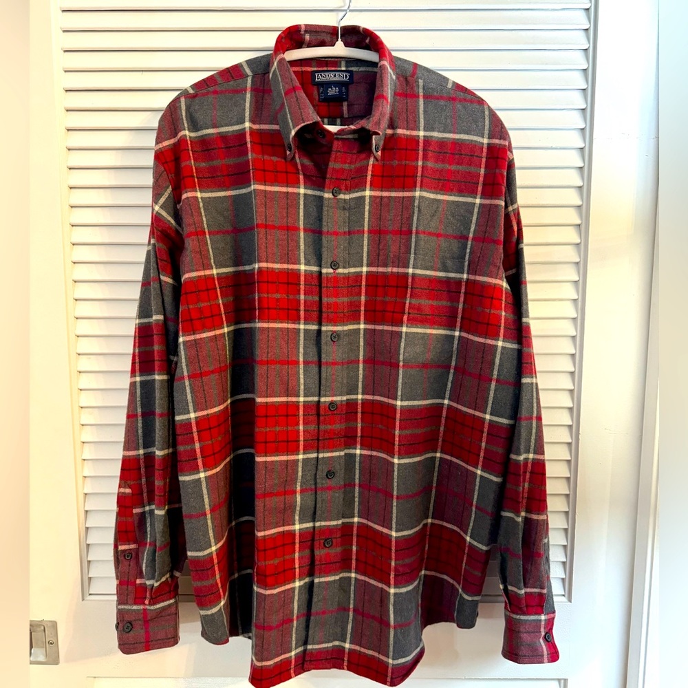 Lands End Flannel shirt button down shirt. Size L 16-16.5